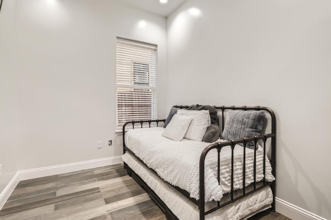 Luxury 5 Bdrm Home! Blocks To Dt/Riverwalk/Convention Center! San Antonio Luaran gambar