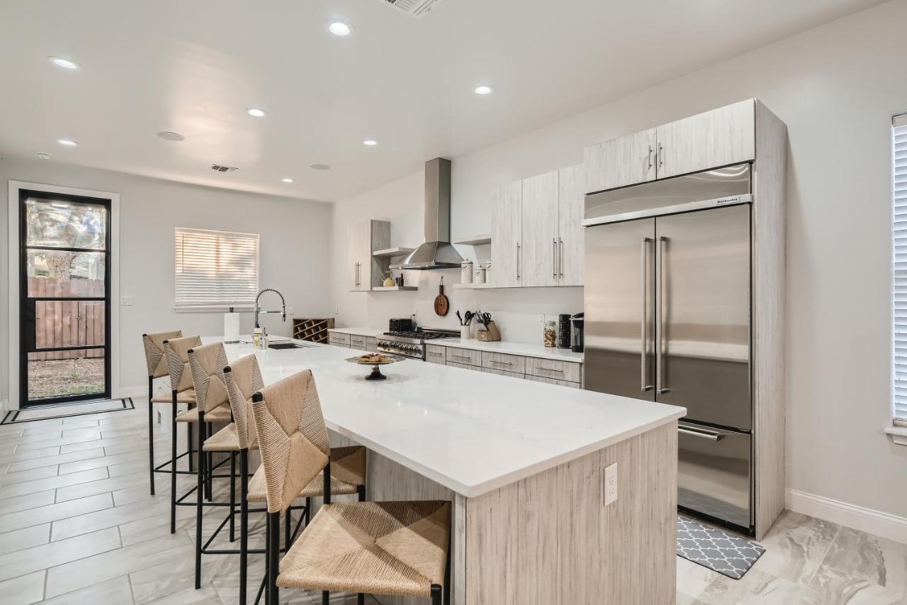 Luxury 5 Bdrm Home! Blocks To Dt/Riverwalk/Convention Center! San Antonio Luaran gambar
